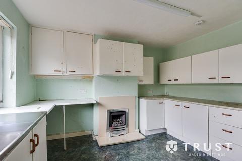undefined, Birdswell Avenue, Brighouse, HD6