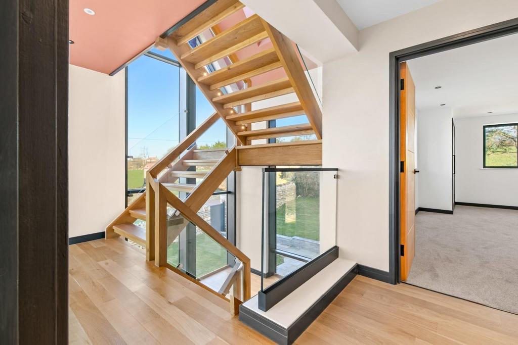 First Floor Landing.jpg