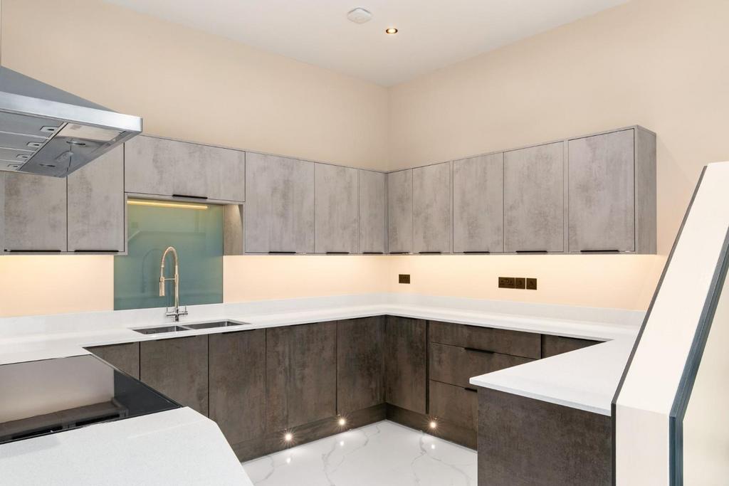 Rear Kitchen.jpg
