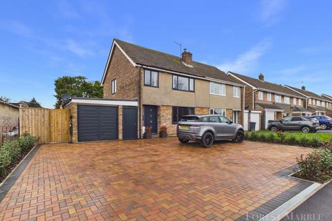 undefined, Horse Road, Hilperton Marsh