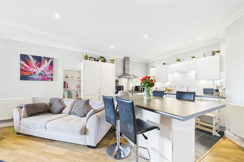 2 bedroom apartment for sale, London Road, Binfield, Berkshire, RG42