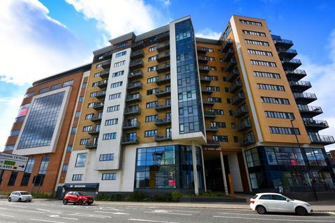 2 bedroom apartment to rent, The Bar, Newcastle Upon Tyne
