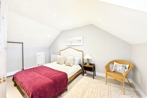 4 bedroom terraced house for sale, Charlton Church Lane, SE7 7AB