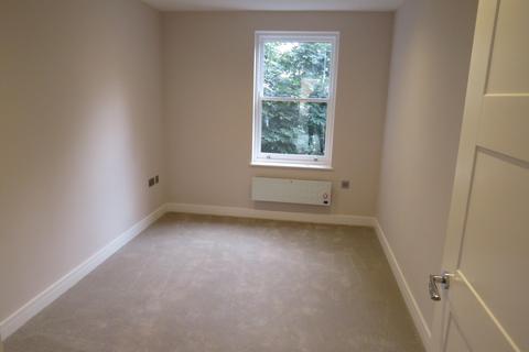 2 bedroom flat to rent, Chalvey Park, SLOUGH