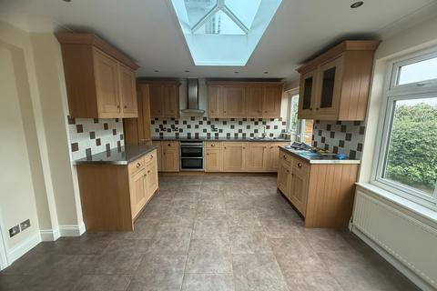 undefined, Clarendon Road, Cheshunt EN8