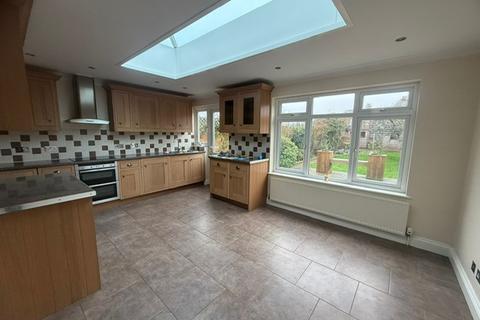 undefined, Clarendon Road, Cheshunt EN8