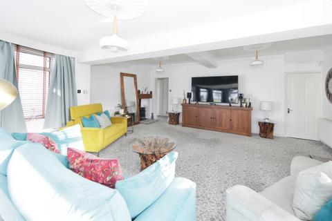 5 bedroom detached house for sale, Kenilworth Road, Meriden