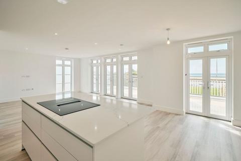 3 bedroom apartment to rent, La Route de la Haule, Jersey JE3
