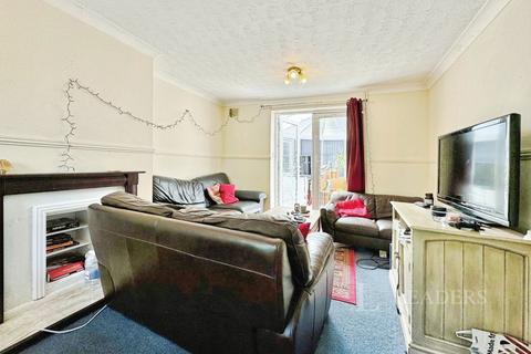 1 bedroom terraced house to rent, Motum Road, NR5