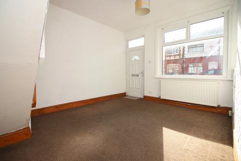 2 bedroom terraced house for sale, Newcastle Avenue, Blackpool, FY3