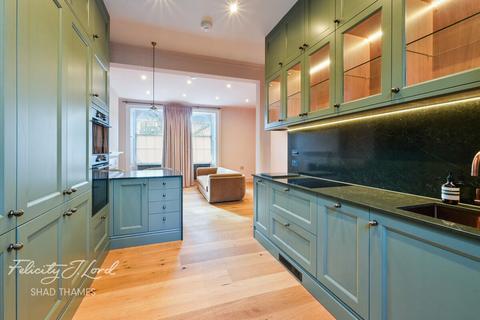 2 bedroom apartment for sale, Trinity Street, Borough, SE1