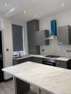 4 bedroom terraced house to rent, leeds LS6