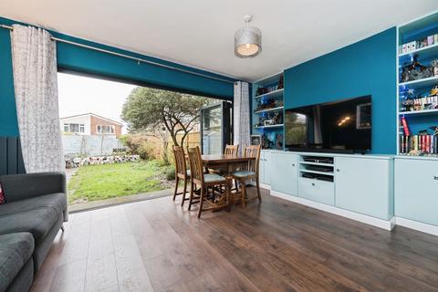 3 bedroom semi-detached house for sale, Kathleen Road, Southampton