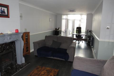 3 bedroom semi-detached house for sale, Manor Park Road, Birmingham B36
