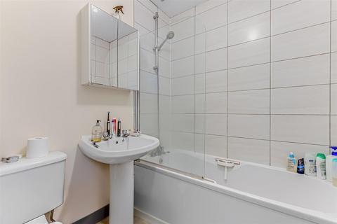 undefined, Nelson Court, Ilkley LS29