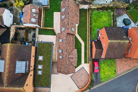 3 bedroom barn conversion for sale, Park Street, Baldock, SG7