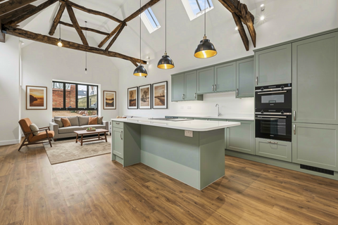 3 bedroom barn conversion for sale, Park Street, Baldock, SG7