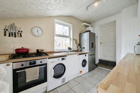 undefined, Whitehall Road, Gateshead NE8