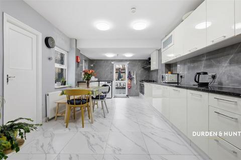 4 bedroom semi-detached house for sale, St. Marys Road, Brent NW10