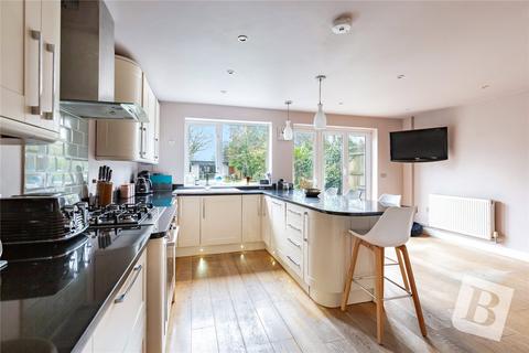 4 bedroom detached house for sale, Doddinghurst Road, Brentwood, Essex, CM15