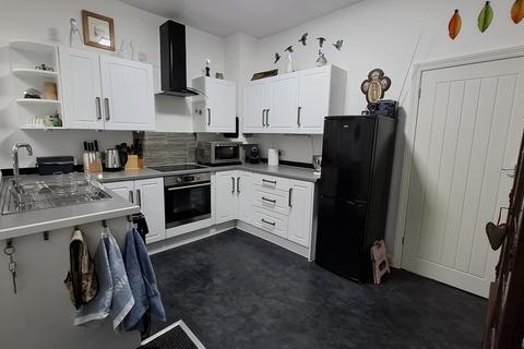 undefined, Mount View, Uppermill OL3