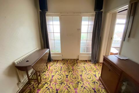 2 bedroom detached bungalow for sale, Crynallt, Cimla, Neath, Neath Port Talbot.