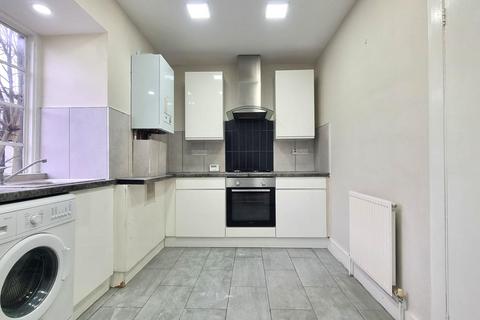 1 bedroom flat to rent, Colney Hatch Lane, London