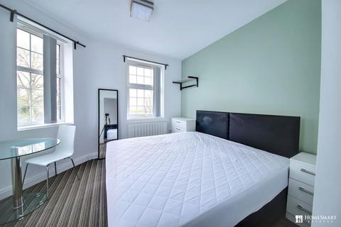 1 bedroom in a house share to rent, Upper Mersey Road, Widnes, WA8