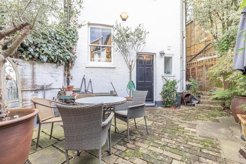 undefined, Park Road Hampton Wick KT1