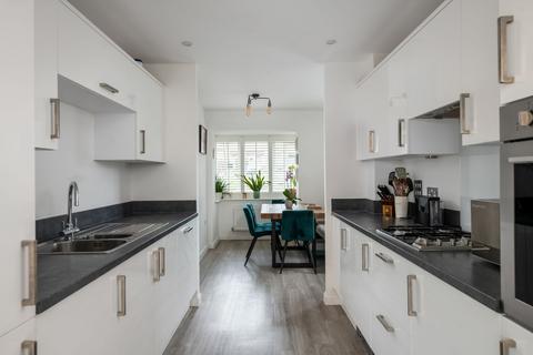 3 bedroom end of terrace house for sale, Sandcross Lane, Reigate, RH2