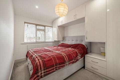 undefined, Barnsbury Crescent, Surbiton KT5