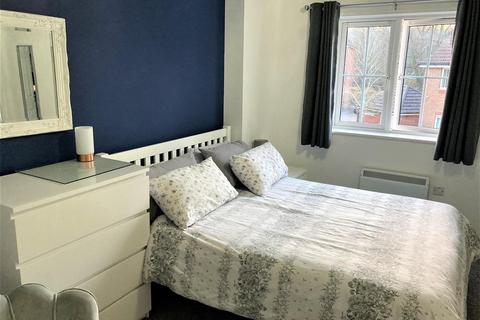 2 bedroom flat to rent, Woodland Walk, Aldershot