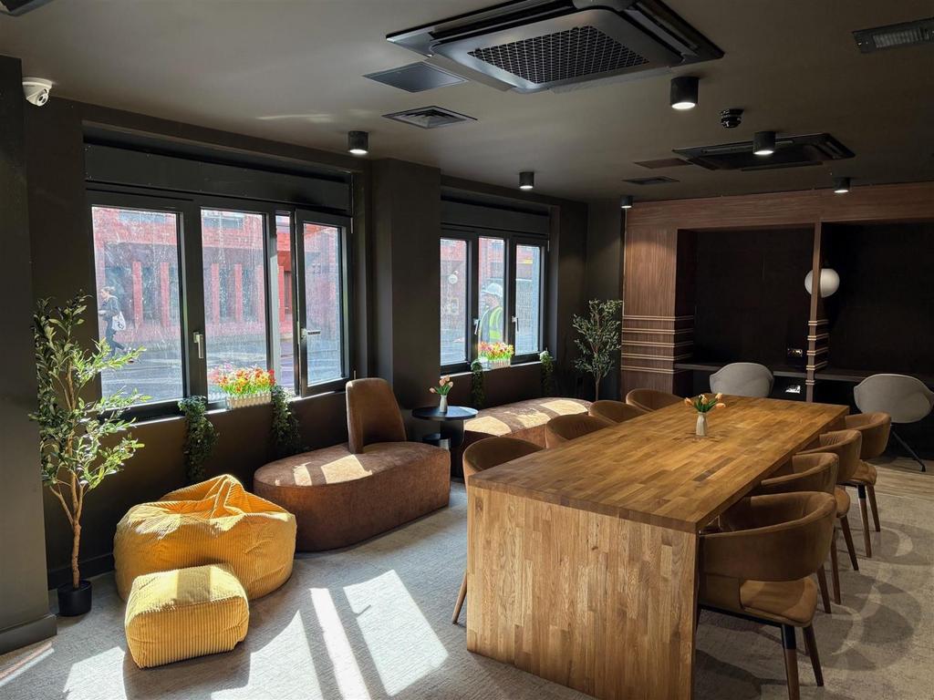 Student-accommodation-bristol-the-port-on-the-squa