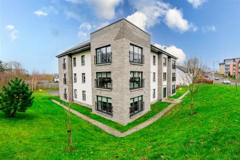 3 bedroom flat for sale, Paragon Drive, Motherwell