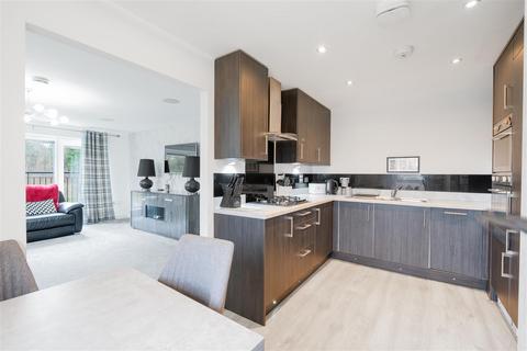 3 bedroom flat for sale, Paragon Drive, Motherwell