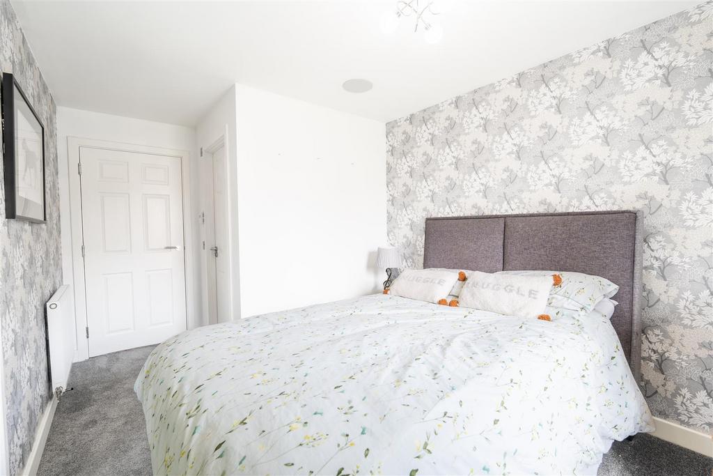 Bedroom.one--2.jpg
