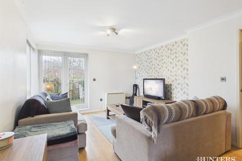 1 bedroom flat for sale, Bridgwater Road, Ruislip