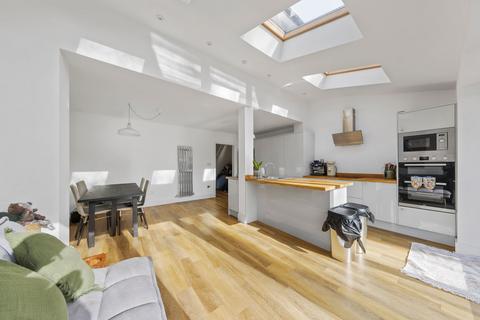 4 bedroom detached house for sale, Tragan Drive, Penketh, WA5