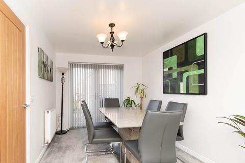 4 bedroom detached house for sale, Oadby Drive, Chesterfield S41