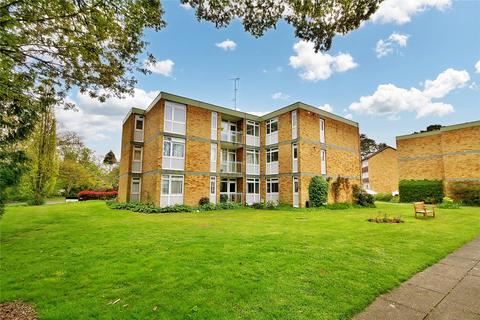 Chobham Road, Horsell, Woking, Surrey, GU21