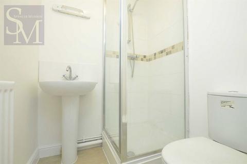 undefined, High Road, Woodford Green, IG8
