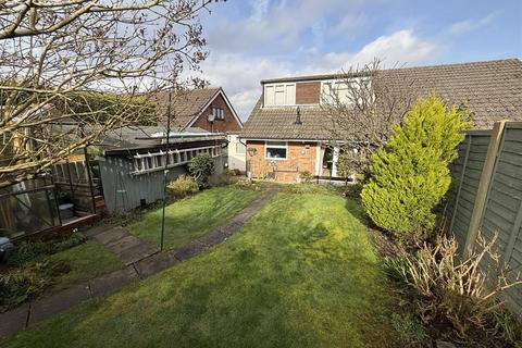 undefined, Mayfield Drive, Burton-On-Trent DE15