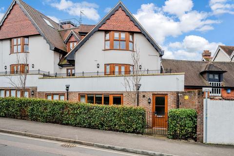 Hoskins Road, Oxted RH8