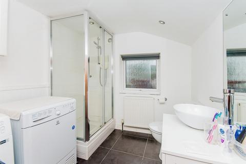 3 bedroom character property for sale, Old Main Road, Fosdyke, Boston