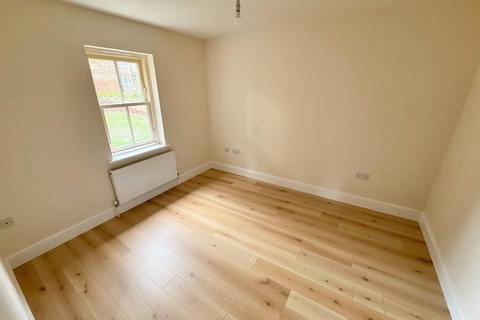 1 bedroom apartment to rent, Montpelier Mews, High Street South, Dunstable