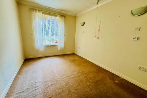 1 bedroom flat for sale, Eastfield Road, Peterborough
