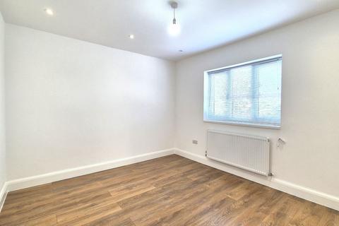 undefined, High Street, Cranford, TW5