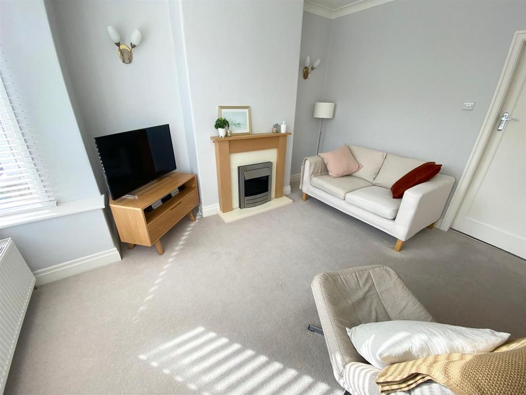 Lounge other angle.jpg