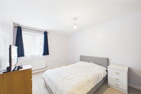 undefined, Boundary Place, Tadley, Hampshire, RG26