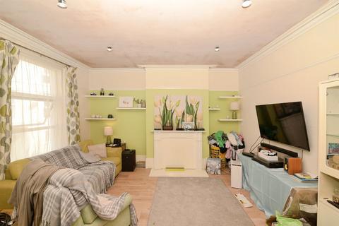 3 bedroom maisonette for sale, Hughenden Road, Hastings